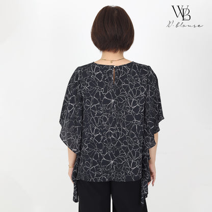 WB Lines II - Calla Butterfly-Cut Top เสื้อเบลาส์ทรงผีเสื้อลายดอกคาลล่า เรียบหรู สง่างาม สีดำ รุ่น VY63081