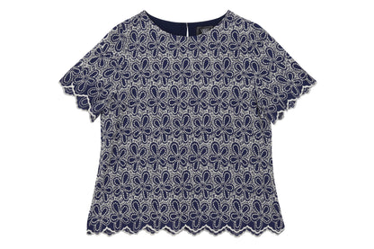 WB Lines II - เสื้อเบลาส์ดีไซน์สุภาพ ปักลายลูกไม้ สีน้ำเงินเข้ม รุ่น VY6247Y