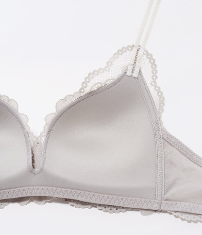 [Girls] Rira kore Triangle Lace non-wired Bra Set J