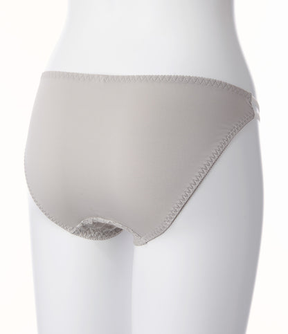 [Girls] Rira kore Triangle Lace non-wired Bra Set J
