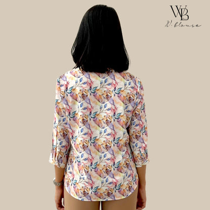 WB Lines II - เสื้อเชิ้ตทรงสุภาพ ลายสวนดอกไม้ สีครีม รุ่น VY6357Y