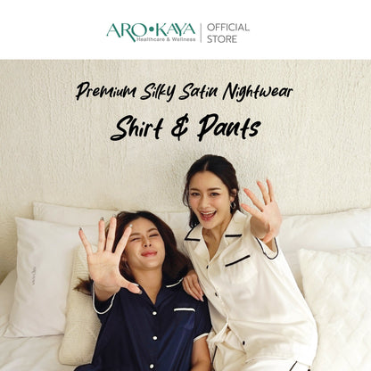 AROKAYA SILKY SATIN NIGHTWEAR - SONIA ชุดนอนซาตินพรีเมียม เสื้อเชิ้ตแขนสั้นกับกางเกงขายาว สีน้ำเงิน สีครีม รุ่น AC2504