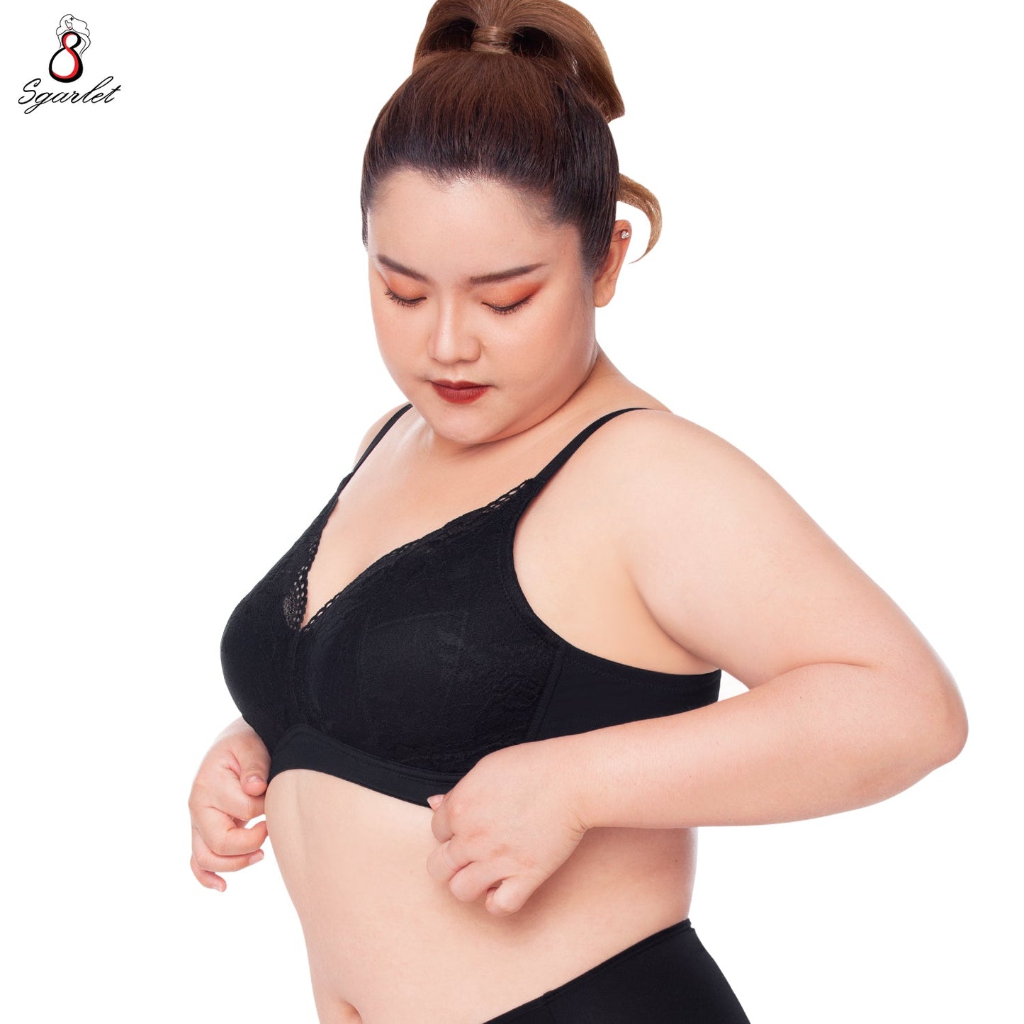 SGARLET PLUSSIZE Wireless bra เสื้อในไร้โครง สาวอวบ ลายลูกไม้ สีพีโอนี สีดำ รุ่น MB1516